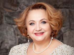 Концертная программа народной артистки РФ Надежды Крыгиной с оркестром ГАРНА «РОССИЯ» имени Л.Г.Зыкиной