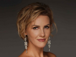 Концерт из цикла «Звезды «Романсиады» в Кремле». Наталья Петрожицкая «За всю мою безудержную нежность...»