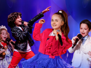 «С днём рождения, Непоседы!»